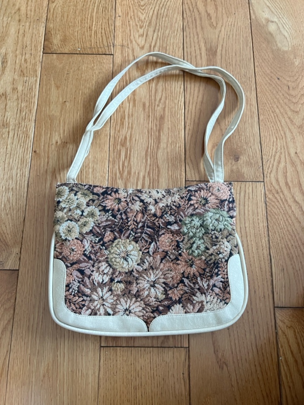 Vintage Floral Tapestry Shoulder Bag in Cream, Pink, Green and Brown
